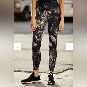 FP by Free People Movement Good Karma black and white tie die leggings 7/8